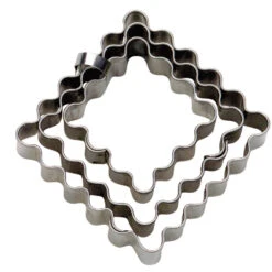 Städter Ausstechform Quadrat 5 / 6 / 7,5 Cm Gewellt Set, 3-teilig