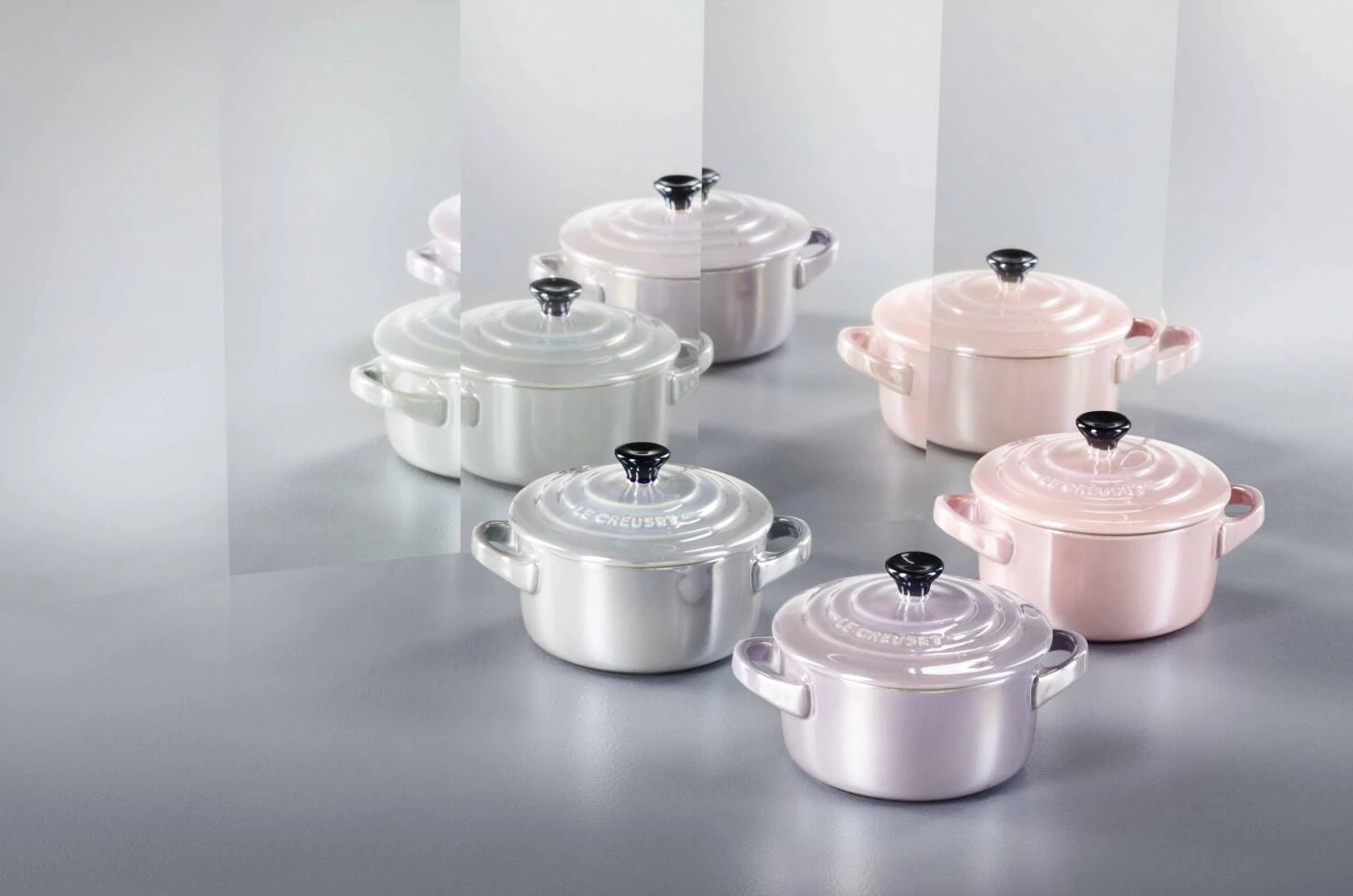 Le Creuset Mini Cocotte In Creme Metallic – Bild 4